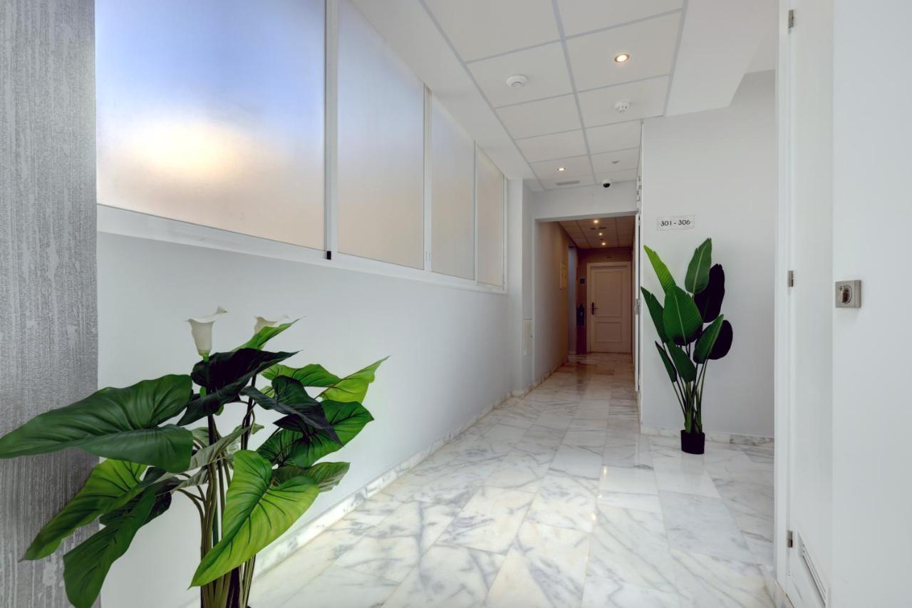 Hostal 37 Estepona Zewnętrze zdjęcie