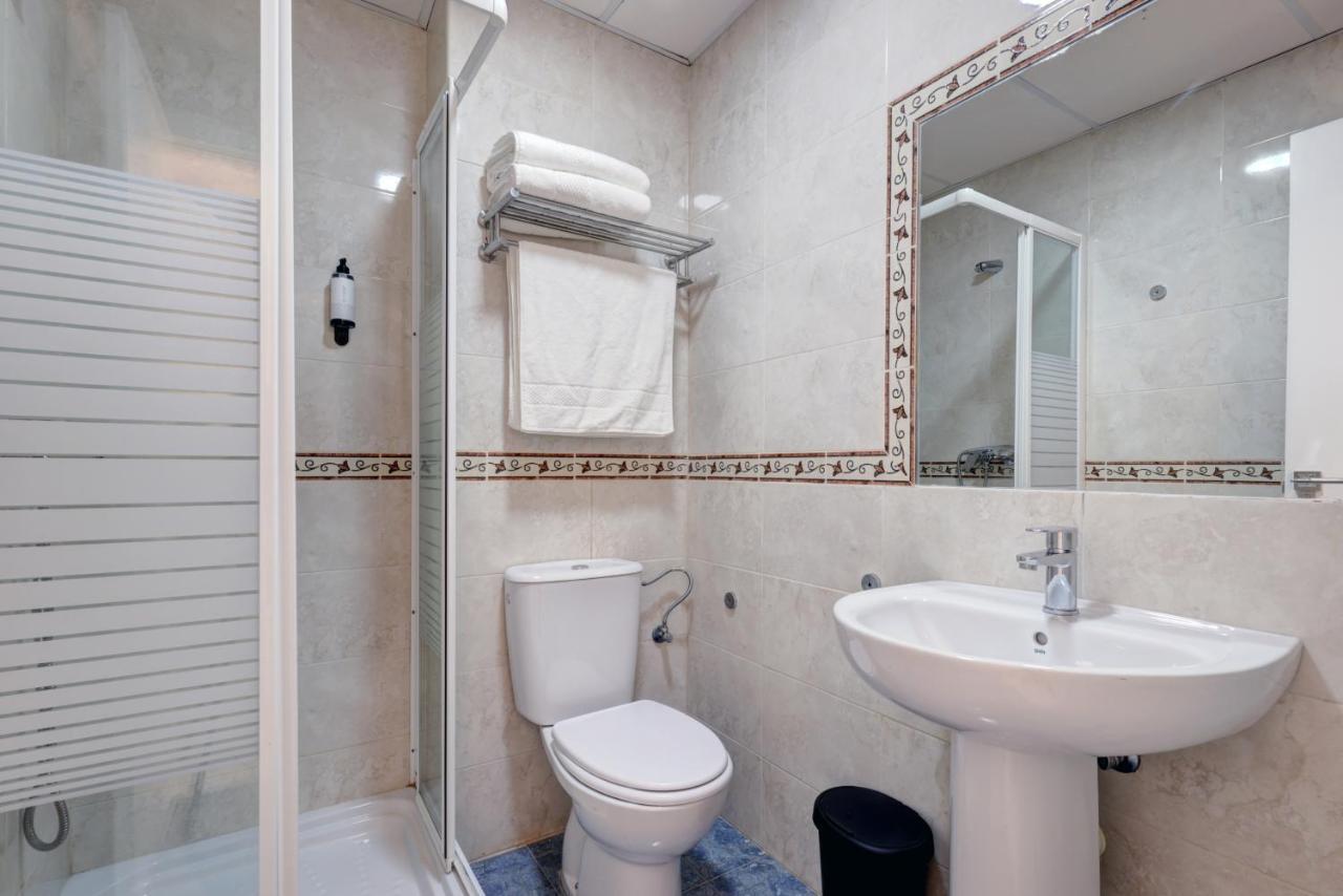 Hostal 37 Estepona Zewnętrze zdjęcie