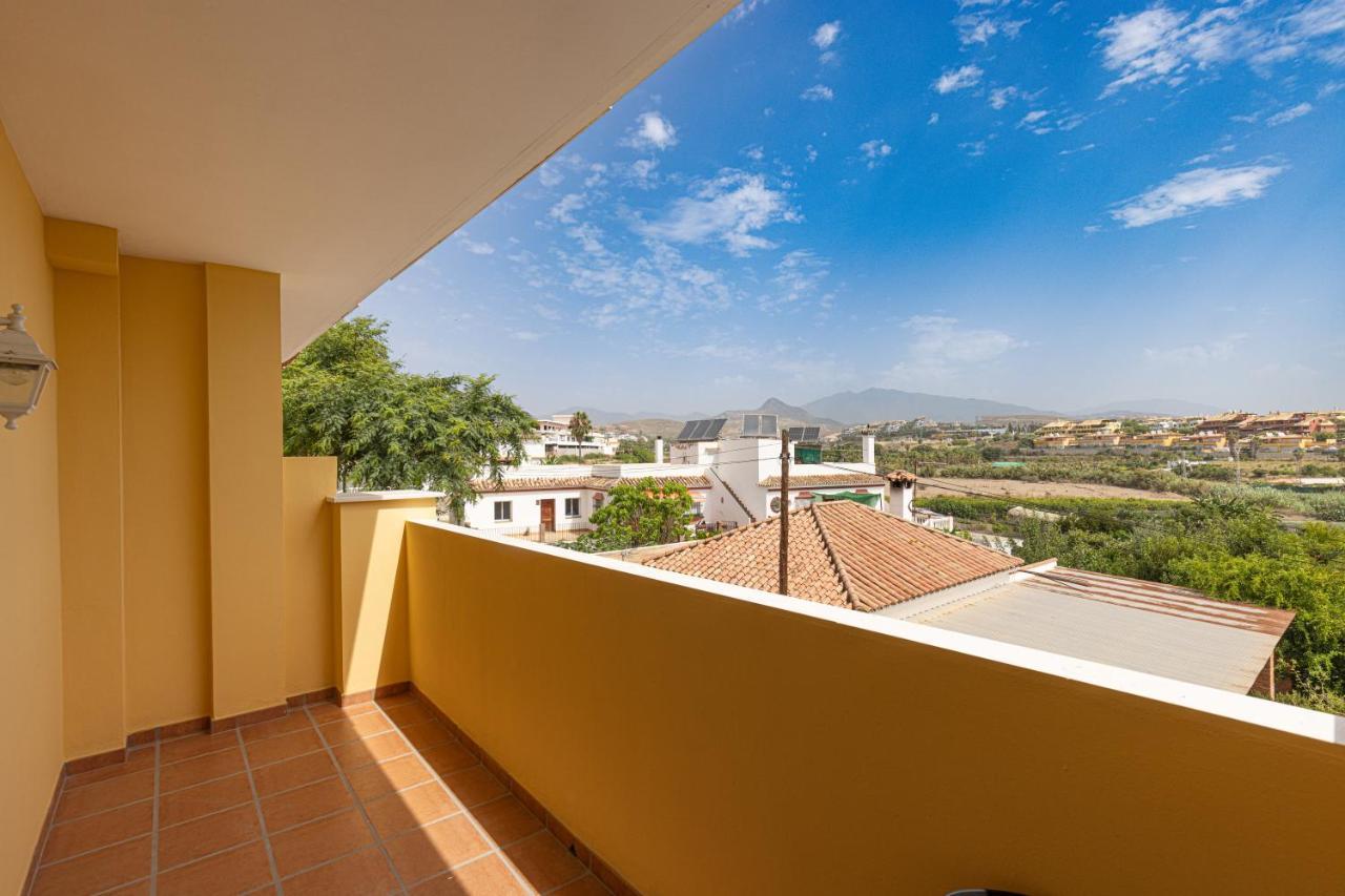 Hostal 37 Estepona Zewnętrze zdjęcie